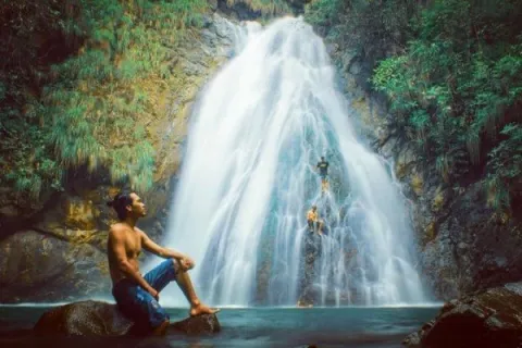 5 Rekomendasi Wisata Air Terjun di Kabupaten Morowali, Bisa Bikin Kamu Terpesona!