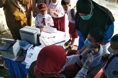 Pemda Morowali Target 15.000 Anak Divaksin