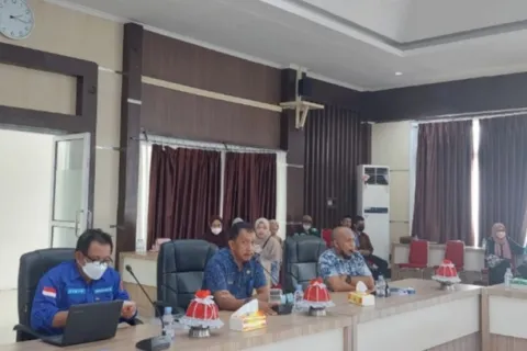 Jadi Sasaran Investasi, DPMPTSP Morowali Bangun Mal Pelayanan Publik dan Seminarkan Hasil Kajian