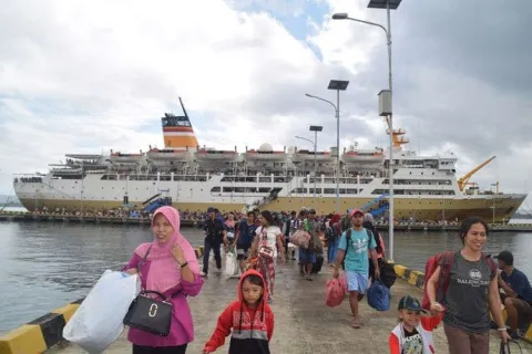 Pelni Buka Lowongan Kerja untuk Lulusan S1, Tertarik?