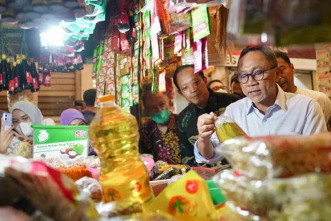 Mendag Siap Percepat Kendalikan Harga Minyak Goreng