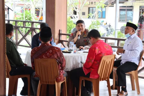 Polres Poso Terus Lakukan Jumat Curhat