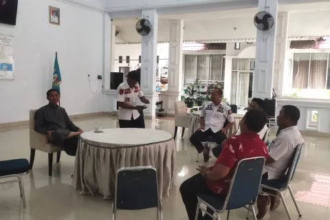 Kondisi Terkini Bupati Morowali Usai Kapal Speed Terbalik