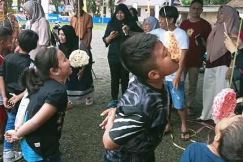 Meriahkan HUT RI, DWP Unit DPMPTSP Gelar Perlombaan dan Anjangsana