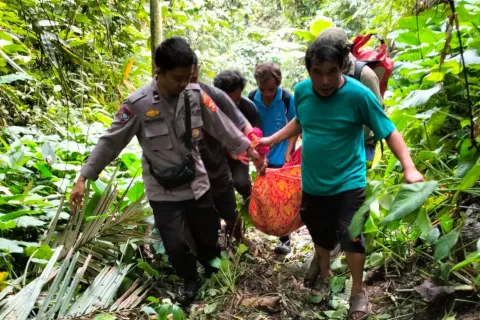 Mobil Dinas Tujuan Morowali Masuk Jurang 1 Meninggal