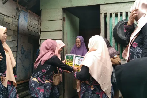 DWP Unit DPMPTSP Morowali Anjangsana Rumah Lansia Perempuan dan Janda