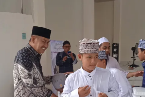 Rachmansyah Ismail Rayakan Maulid Nabi SAW Bersama Warga