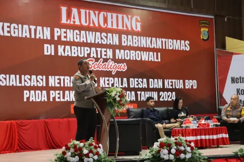 Kapolres Morowali Jadi Narasumber Pengawasan Bhabinkamtibmas dan Sosialiasi Netralitas Kades saat Pilkada