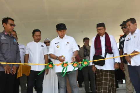 Safari Ramadan, Bupati Morowali Resmikan Pasar Tanjung Harapan