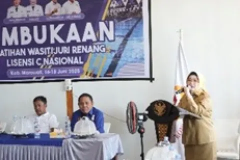Wakil Bupati Morowali Buka Secara Resmi Pelatihan Wasit/Juri Renang Lisensi C Nasional