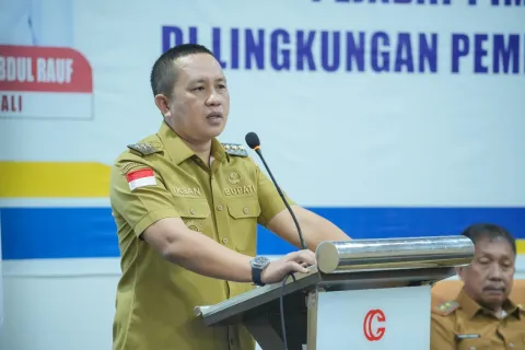 Bupati Iksan Tegaskan Jabatan Ditentukan Kinerja, Bukan Kedekatan