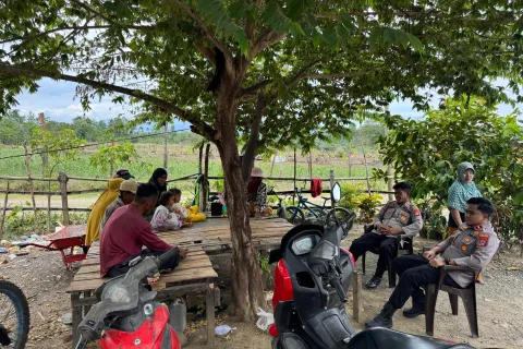 Kapolsek Bahodopi Lakukan Sambang untuk Penguatan Peran Bhabinkamtibmas