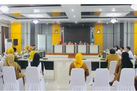 Pemkab Morowali Bersama Komnas HAM Bahas Soal Dampak Pertambangan Nikel di Bidang Ketenagakerjaan dan Kesehatan