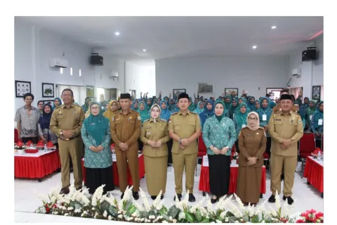 Bupati Iksan Buka Pelatihan Pengelolaan dan Pemanfaatan Sampah Bagi Kader PKK Morowali