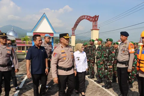 Polres Morowali Laksanakan Apel Gelar Pasukan Tanggap Darurat Bencana Hidrometeorologi