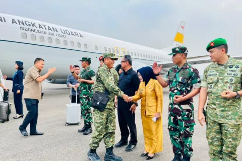 Pemkab Sambut Hangat Kedatangan Panglima TNI dan Menhan RI di Morowali