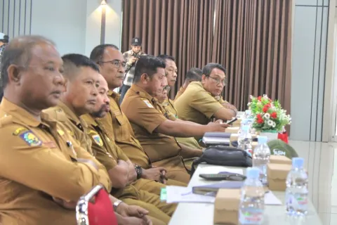 Rakor PIMDA dan Tim Pemantauan Perkembangan Politik Digelar, Bupati Morowali Tekankan Kolaborasi Jaga Kondusifitas Daerah