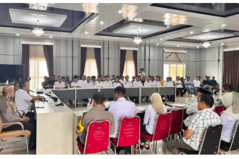 Bupati Morowali Pimpin Rapat Mediasi Masyarakat Lingkar Tambang dengan PT Vale Indonesia